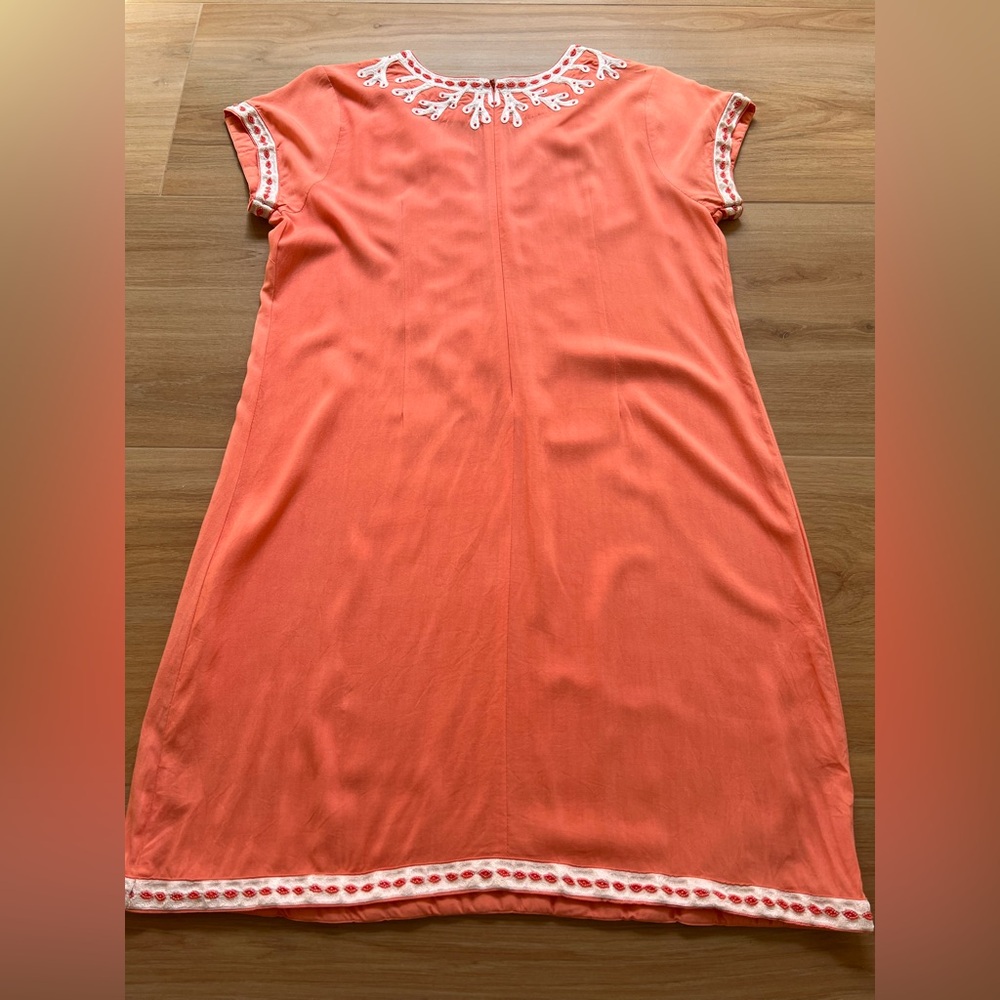 Sulu Collection Coral Embroidered Shift Dress Beaded Trim Size L - Picture 2 of 7